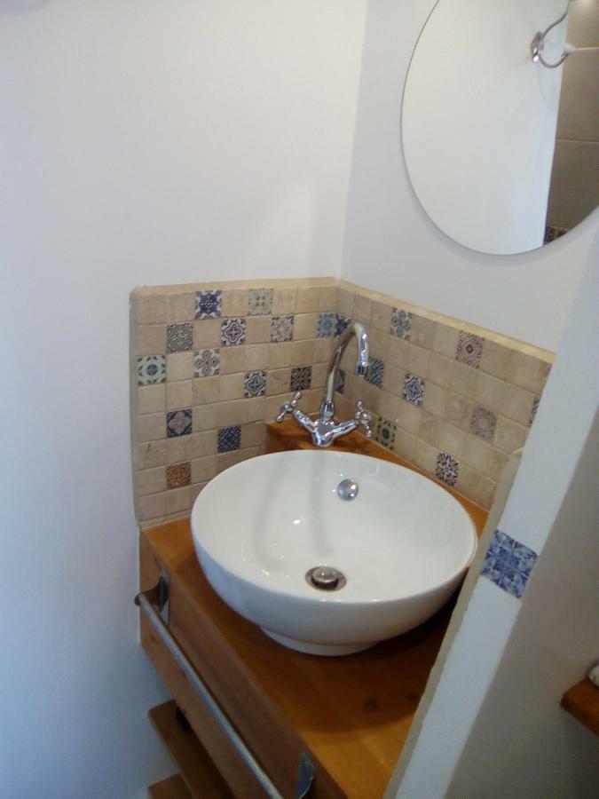 Ferienwohnung Tranquille Au Panier Face A La Mer Marseilles Exterior foto